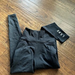 LSKD black pocket leggings
